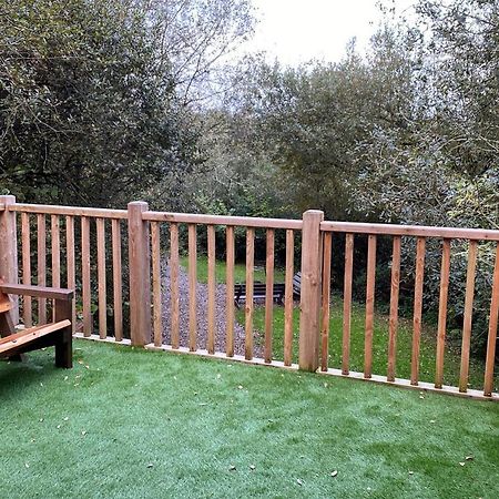 Florence Springs Glamping Gumfreston Extérieur photo